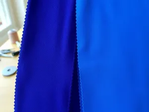 Kolor kobaltowy a chabrowy: jakie są różnice i zastosowania?